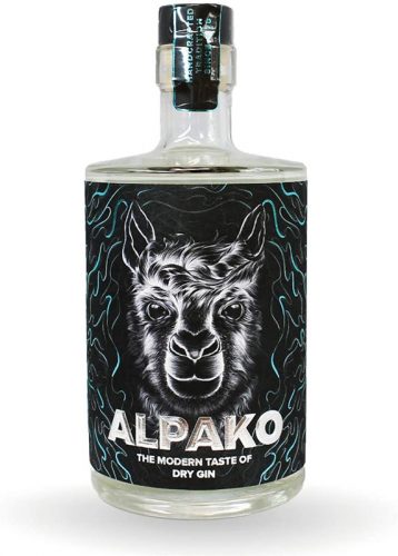 28 Botanicals befüllen den Alpako Dry Gin aus Deutschland.