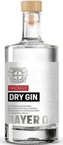 Ein Handmade Dry Gin, hergestellt von Bayern 04 Leverkusen für seine Fußballbegeisterte Gin Trinker.