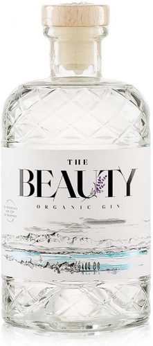 So schön wie der Bodensee, so schön ist auch The Beauty Organic Gin, hergestellt aus lokalen Botanicals rund um den Bodensee herum.