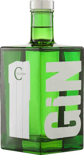 Eine markant eckige Form und ein tiefes Flaschengrün zeichnen das Design des Clouds Gins, definitiv als Hingucker aus.