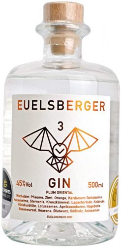 Wer Pflaume, Kreuzkümmel, Anis und außergewöhnliche Aromen mag, wird Euelsberger 3 Plum Oriental Gin lieben.