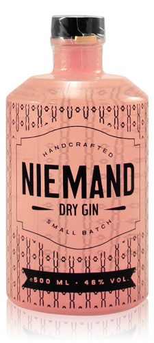 Der Premium-Handcraft-Gin mit 46% vol. begeistert mit seiner holzigen doch floralen Note.