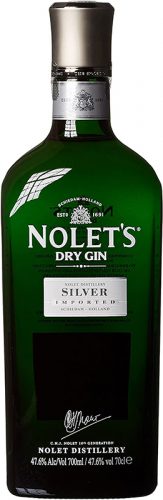 Nach jeder Charge, verkostet ein Familienmitglied der Familie Nolet’s deren Dry Gin und versichert persönlich die bemerkenswerte Qualität des Dutch Gins.