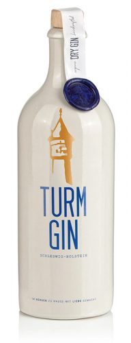 turm-london-dry-gin Die Tonflasche nach historischem Vorbild ist eine Hommage an die Heimatstadt Bad Segeberg und den dortigen Wasserturm.
